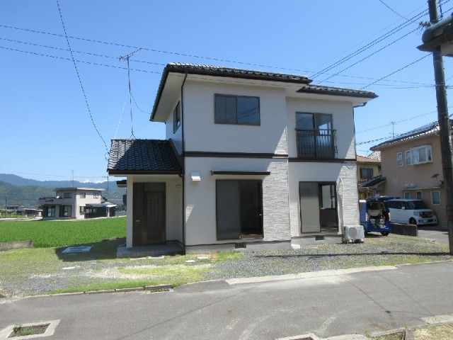 久田　売家