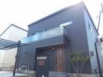 上市中　売家
