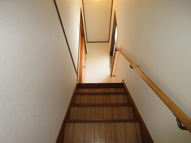 階段（1階から）